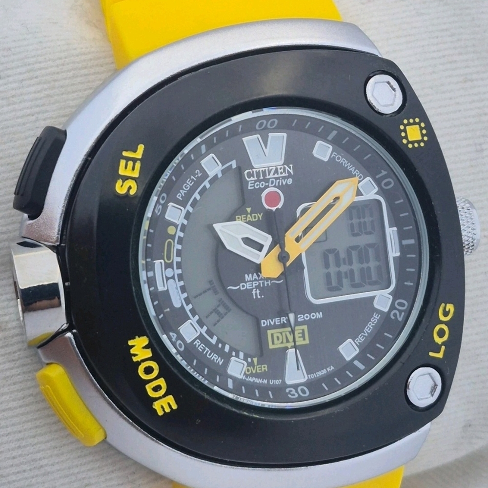 Citizen Eco-Drive Men's Yellow Dive Watch